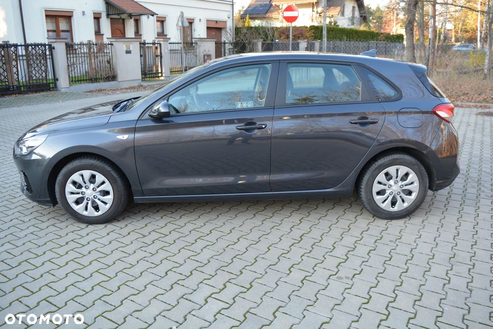 Hyundai i30 1.5 DPI Classic + - 3