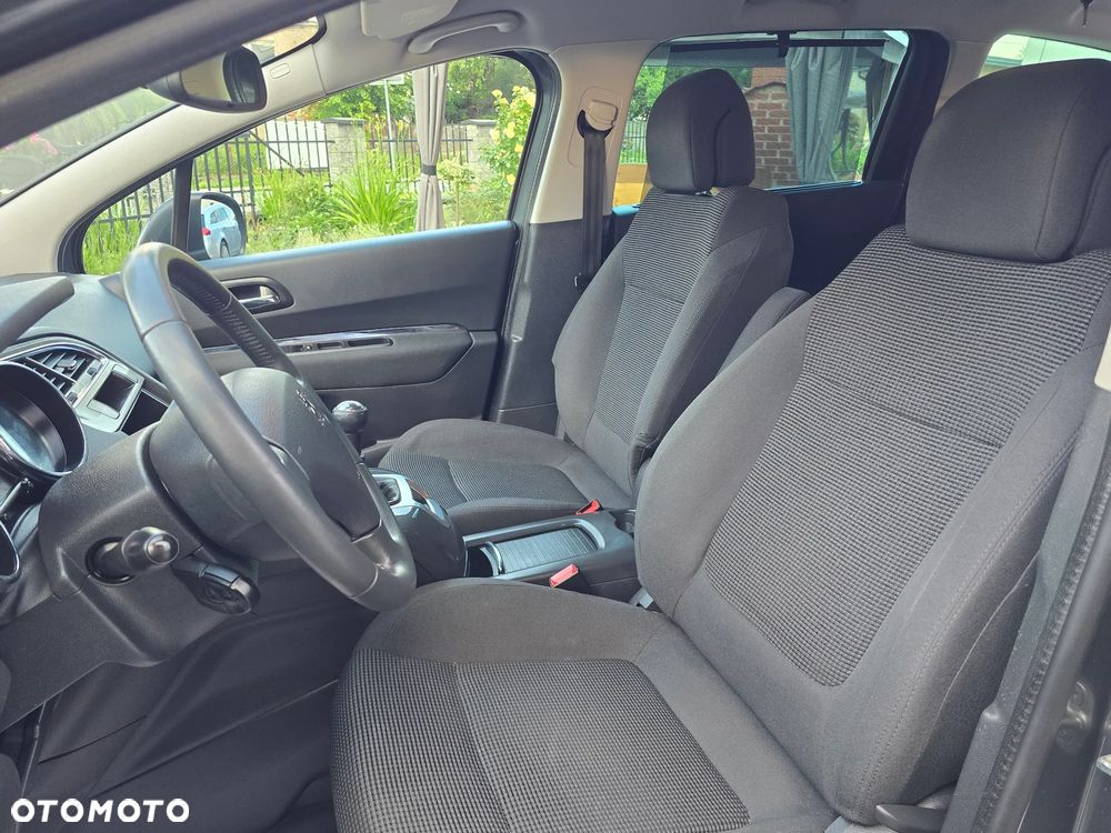 Peugeot 5008 120 VTi Active - 26