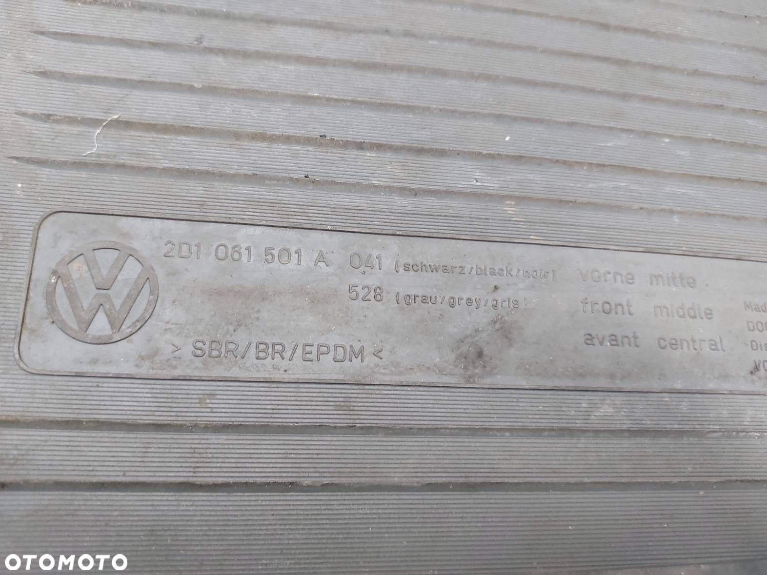 DYWANIKI KOMPLET ORYGINAŁ VOLKSWAGEN LT 46 2D1061501A - 7