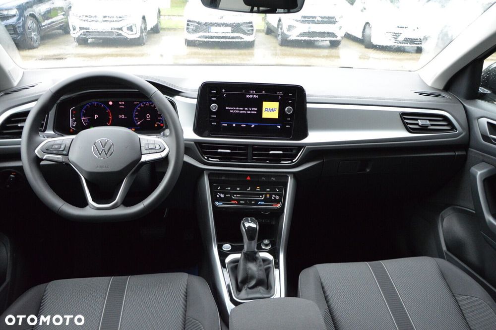 Volkswagen T-Roc - 14