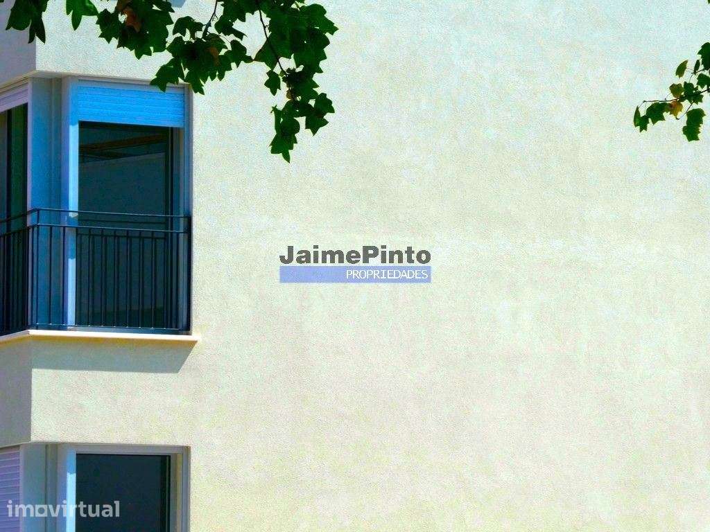 Apartamento T2 + 1, no centro da cidade do Porto. Portugal, Cedofei... - Grande imagem: 4/5
