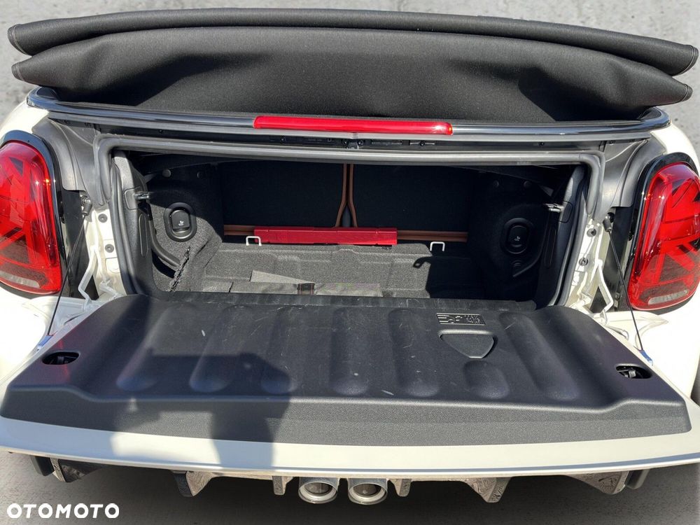 MINI John Cooper Works - 18