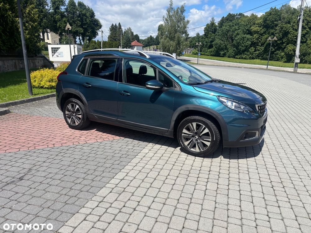 Peugeot 2008 PureTech 130 Allure - 6
