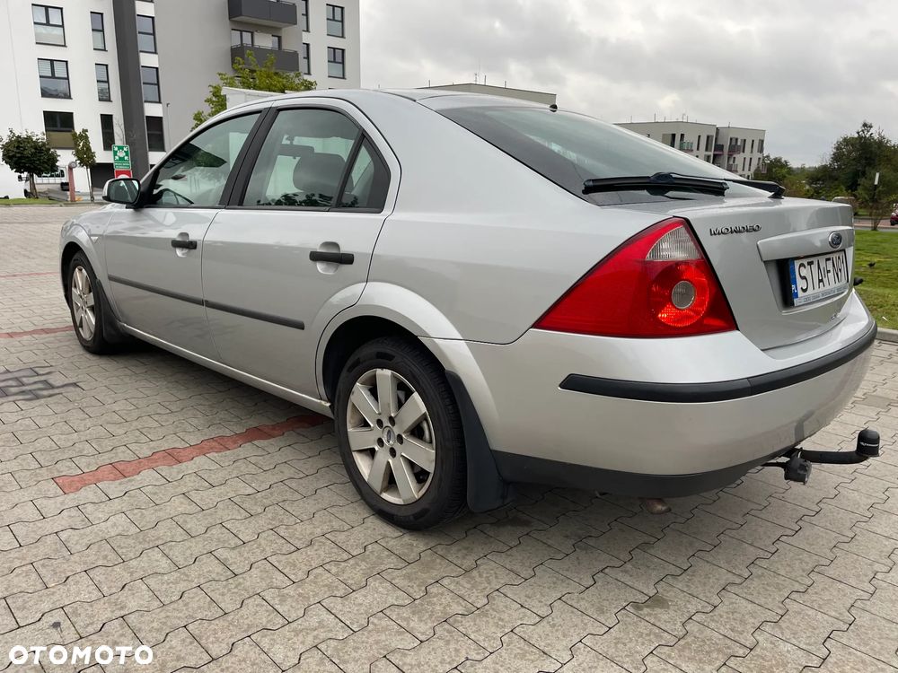 Ford Mondeo - 8