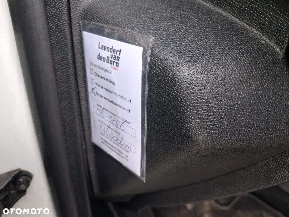 Peugeot 3008 PureTech 130 Stop & Start GPF Allure Business-Paket - 31