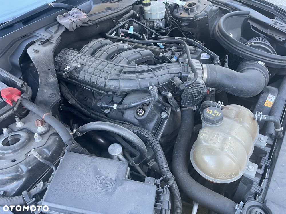 Ford Mustang 2.3 EcoBoost - 12