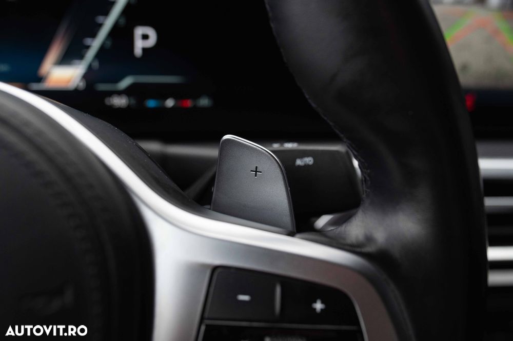BMW Seria 3 318i Aut. M Sport - 34