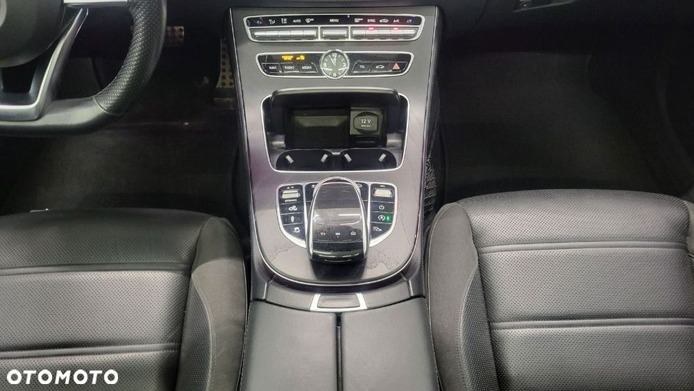 Mercedes-Benz Klasa E - 20