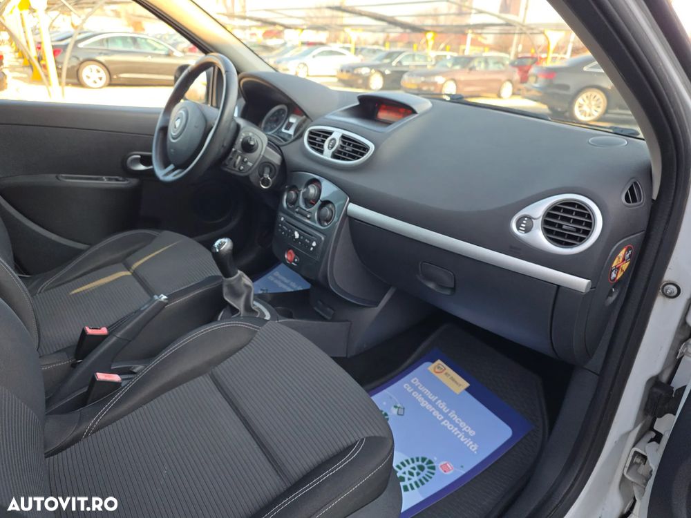 Renault Clio 1.5dCi Dynamique - 10
