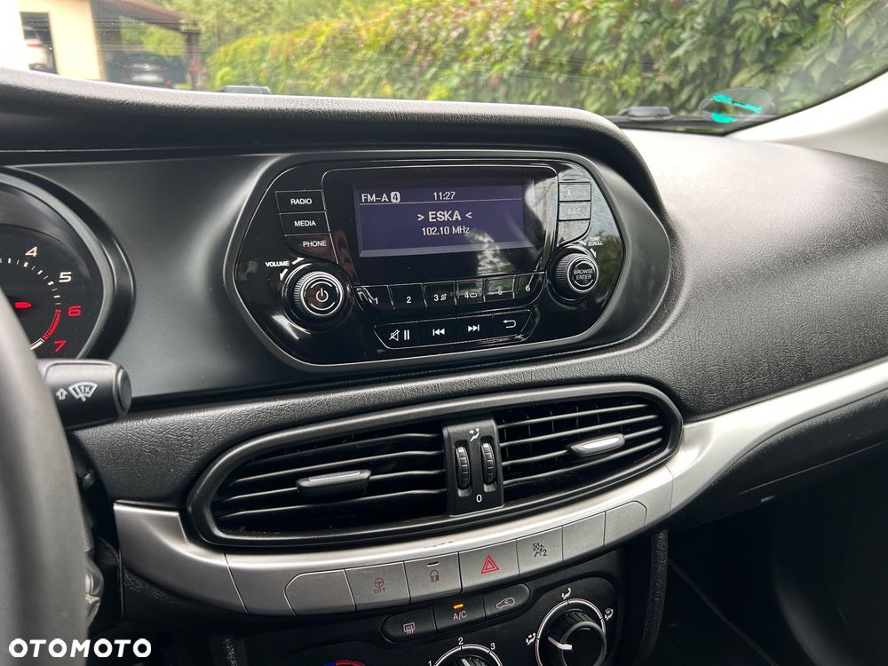 Fiat Tipo 1.4 16V More - 18