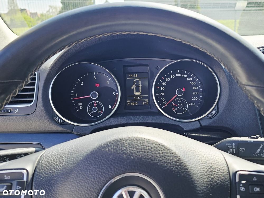 Volkswagen Golf 1.6 TDI Comfortline - 27