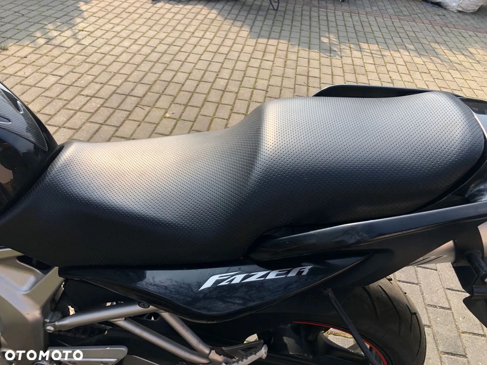 Yamaha FZ6 - 8