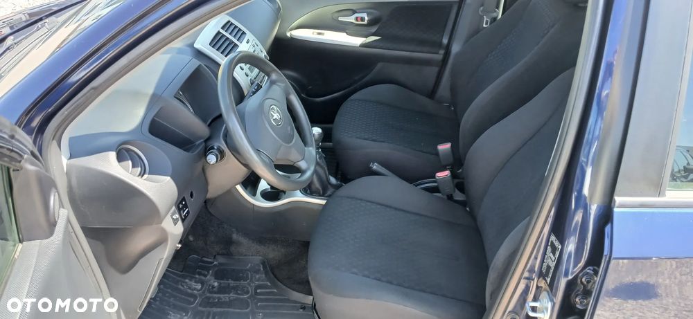 Toyota Urban Cruiser 1.4 D-4D 4x2 - 6