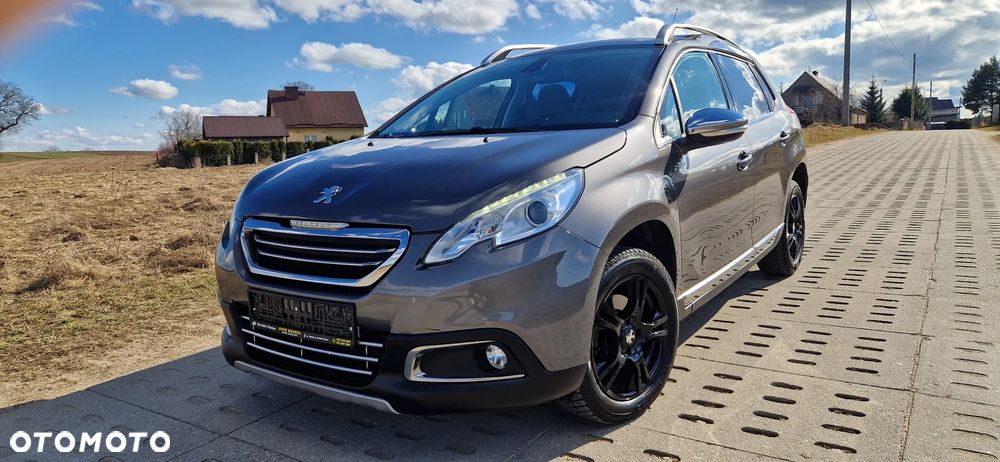 Peugeot 2008 1.6 e-HDi Allure S&S - 2