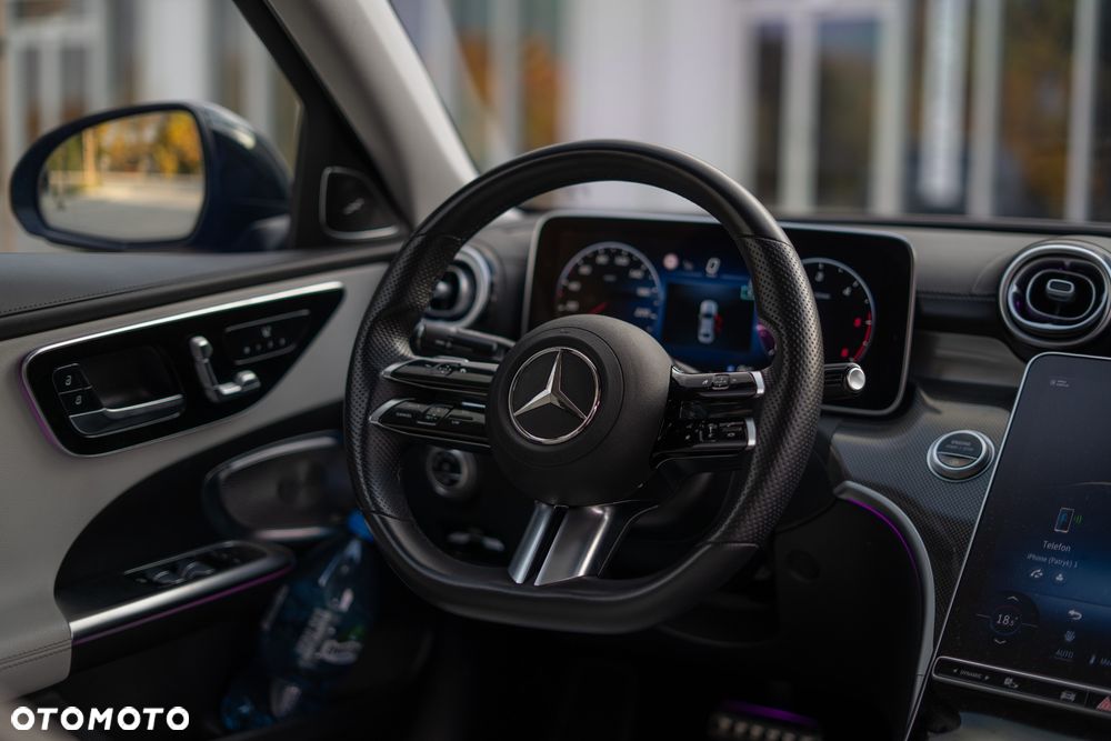Mercedes-Benz Klasa C 300 d mHEV 4-Matic AMG - 17