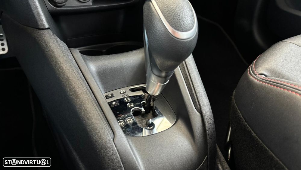 Peugeot 208 1.2 PureTech GT Line EAT6 - 22