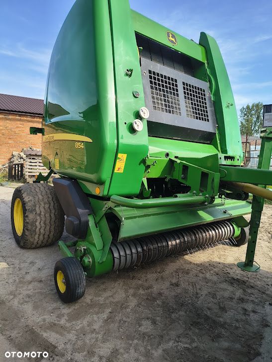 John Deere 854 - 1