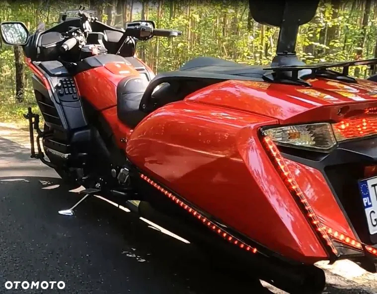 Honda GL - 16