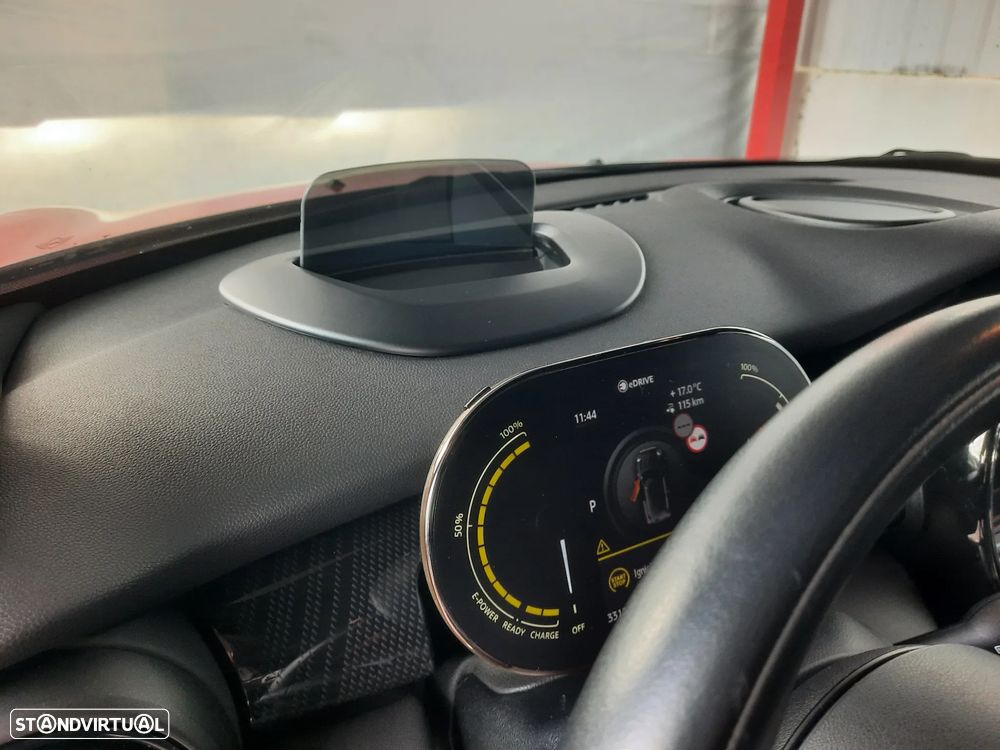 MINI 3 Portas Cooper SE Premium Extra Resolute Edition - 24