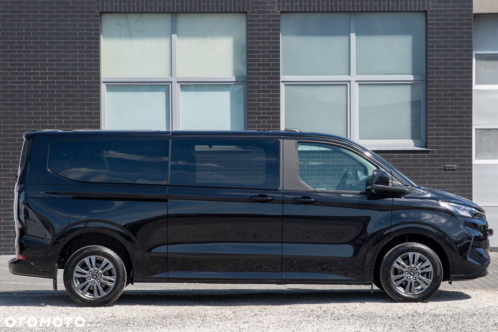 Ford Tourneo Custom - 3