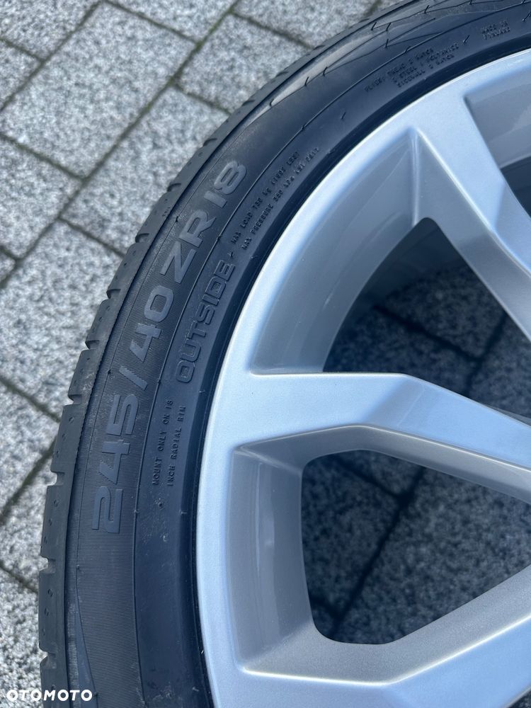 Nowe oryginalne felgi aluminiowe Audi + opony Nokian Hakka Black 2 - 2
