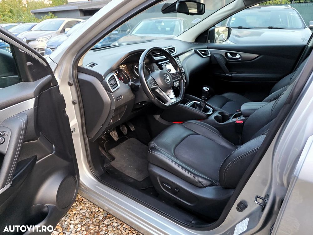 Nissan Qashqai 1.6 DCI Start/Stop Tekna - 22