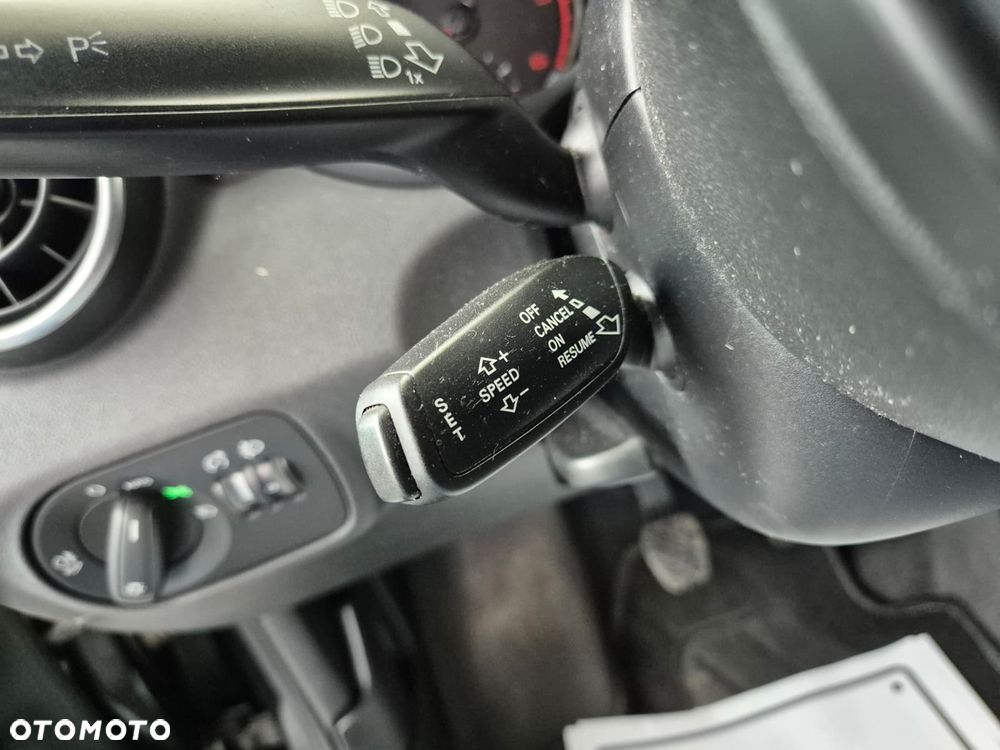 Audi A1 Sportback 1.6 TDI Attraction - 22