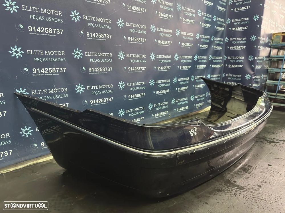 Parachoques traseiro usado MERCEDES CLASS W203 sedan - 2