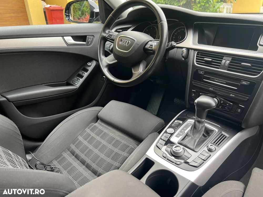 Audi A4 2.0 TDI Multitronic - 35