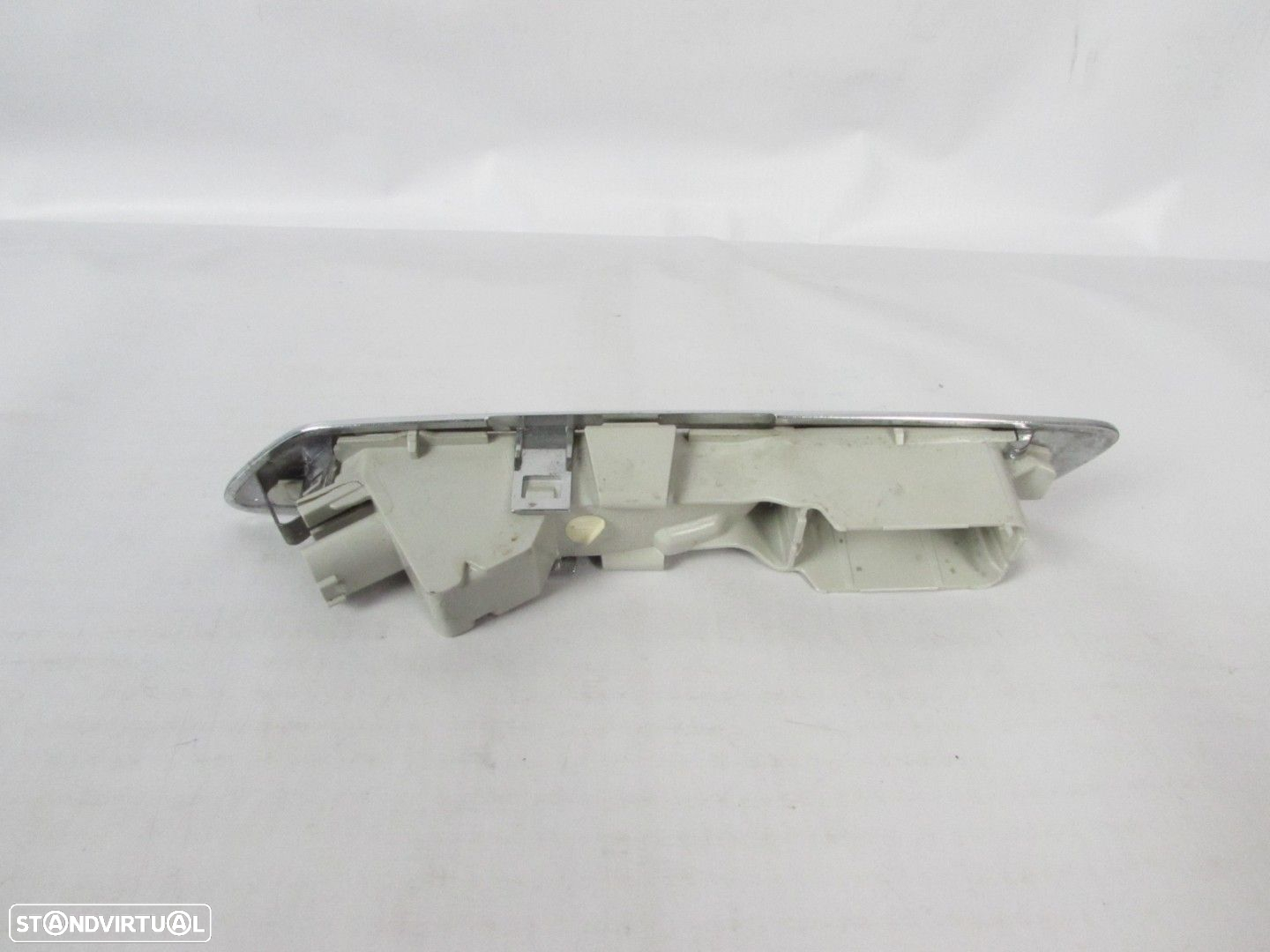 Pisca guarda-lamas 1ª Fase Esquerdo/Frente Seminovo/ Original BMW 5 (F10)/BMW 5... - 2