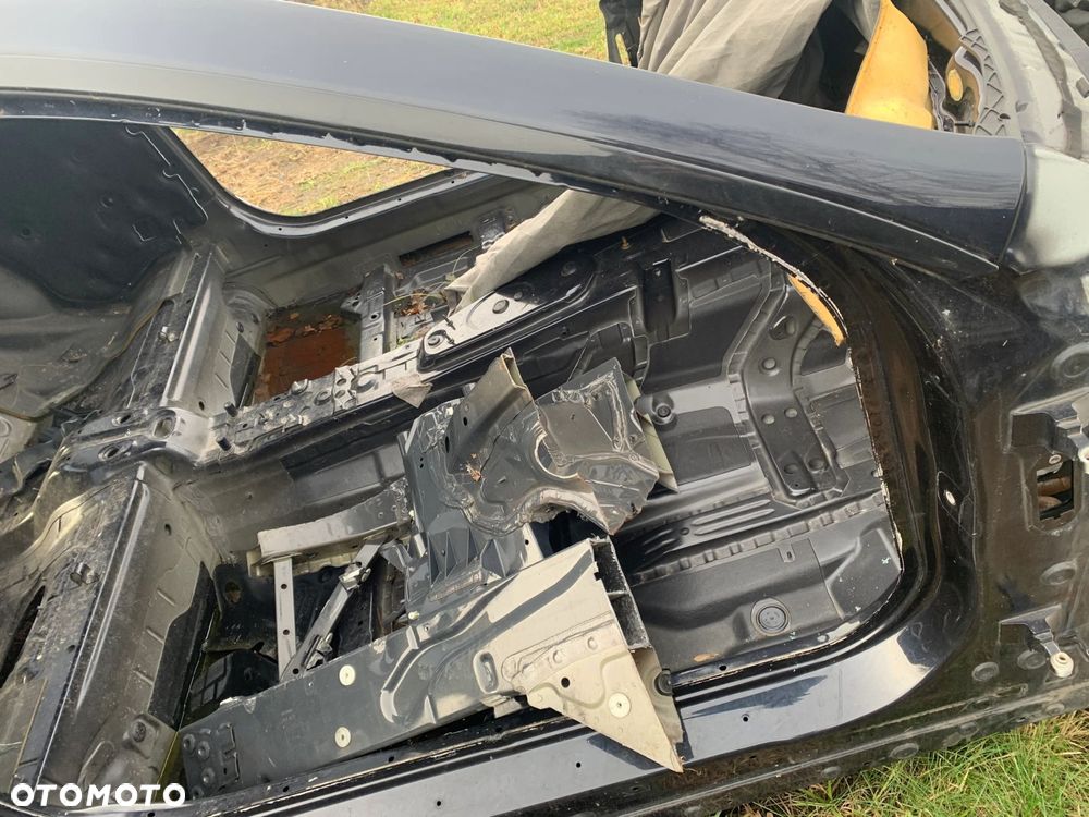 LISTWY KAROSERYJNE LEWA PRAWA STRONA BMW 6 F13 SHADOW LINE - 3