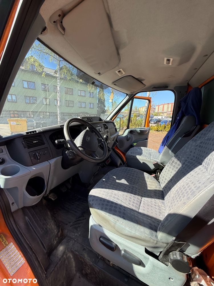 Ford TRANSIT - 4