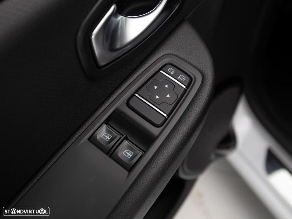 Renault Clio Sport Tourer 1.5 dCi Limited EDition - 12