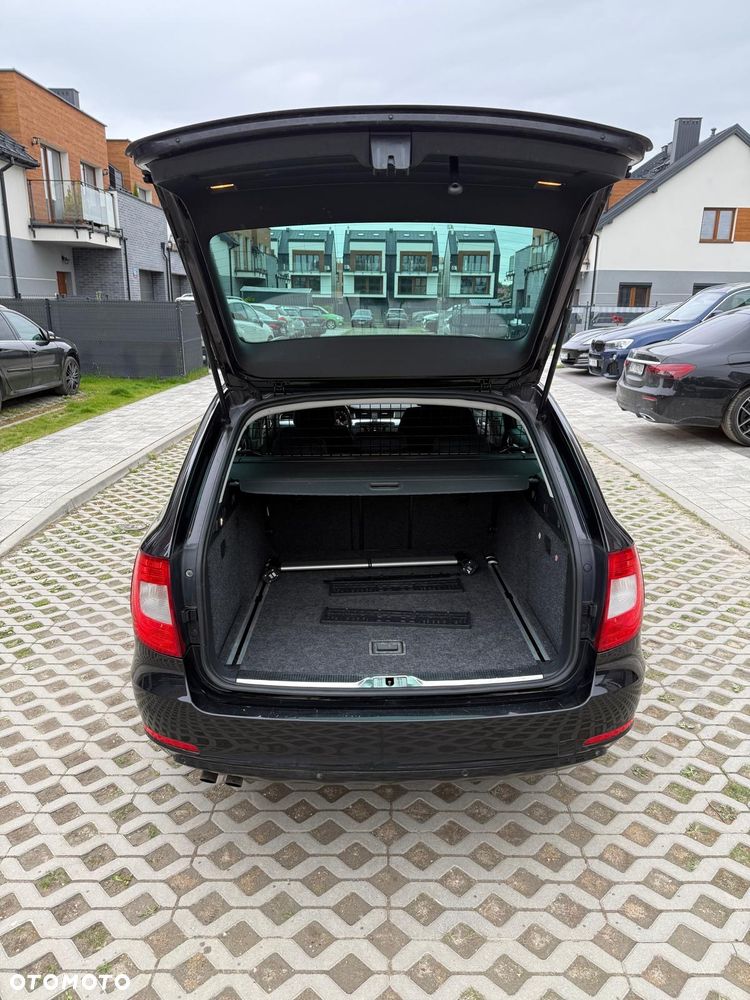 Skoda Superb 1.4 TSI Family - 27