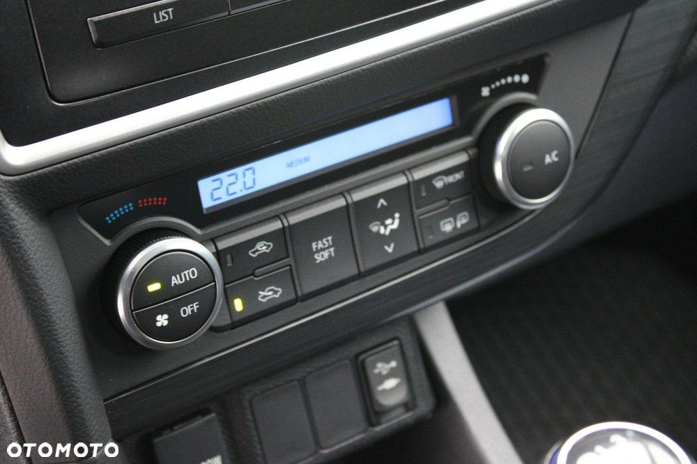 Toyota Auris - 24