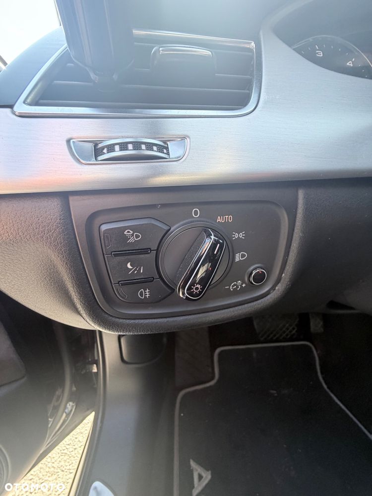 Audi A8 4.2 TDI DPF quattro tiptronic - 16