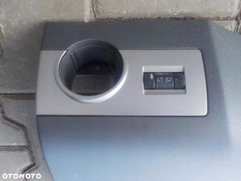 VW T5 MULTIVAN PLASTIK OBUDOWA ZAŚLEPKA WŁĄCZNIKA - 2