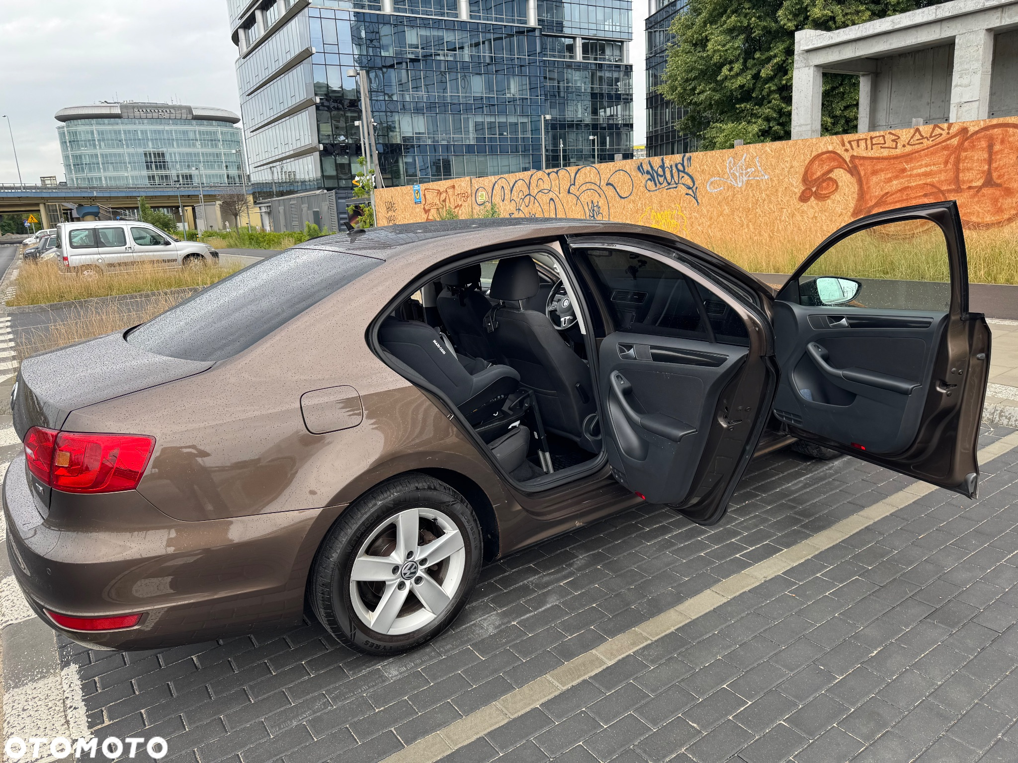 Volkswagen Jetta 1.6 TDI BMT Comfortline - 10