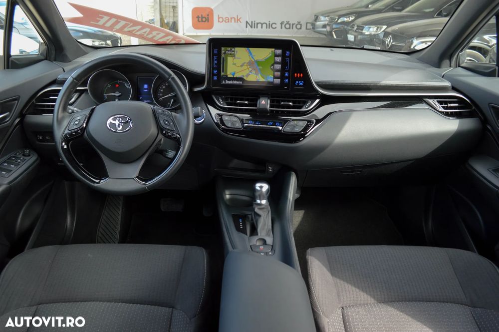 Toyota C-HR Business-Edition - 5