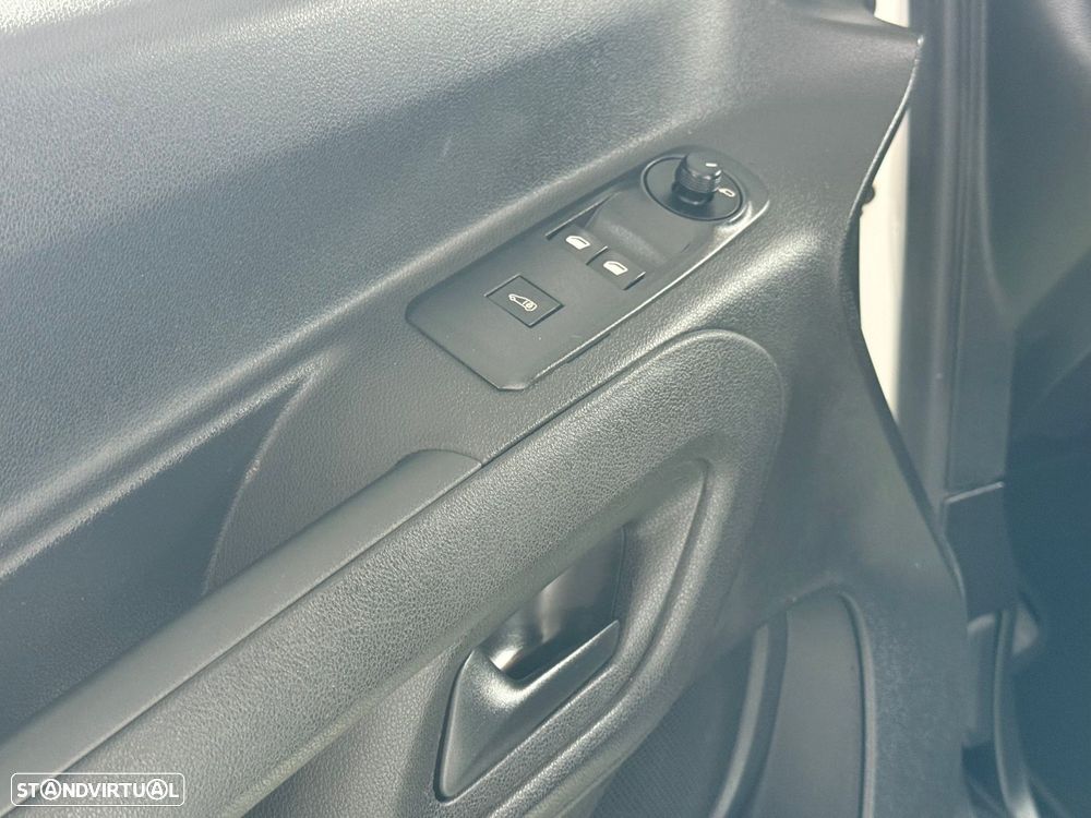 Citroën Berlingo 1.5 BlueHDi M Shine EAT8 - 33