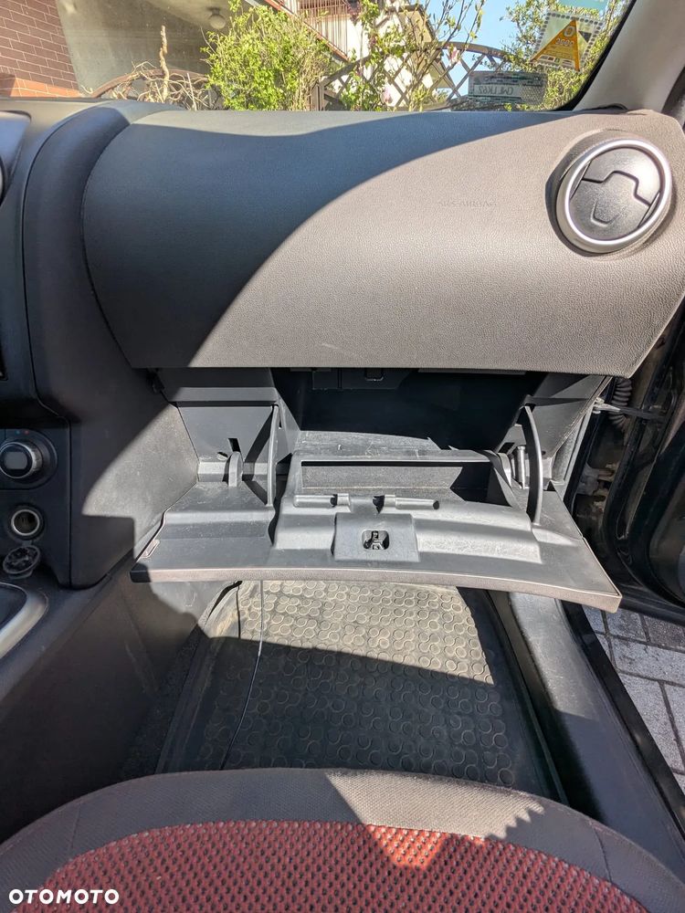 Nissan Qashqai 2.0 4x4 Acenta - 22