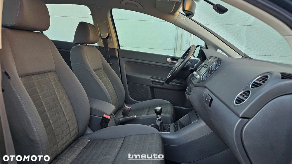 Volkswagen Golf Plus - 28