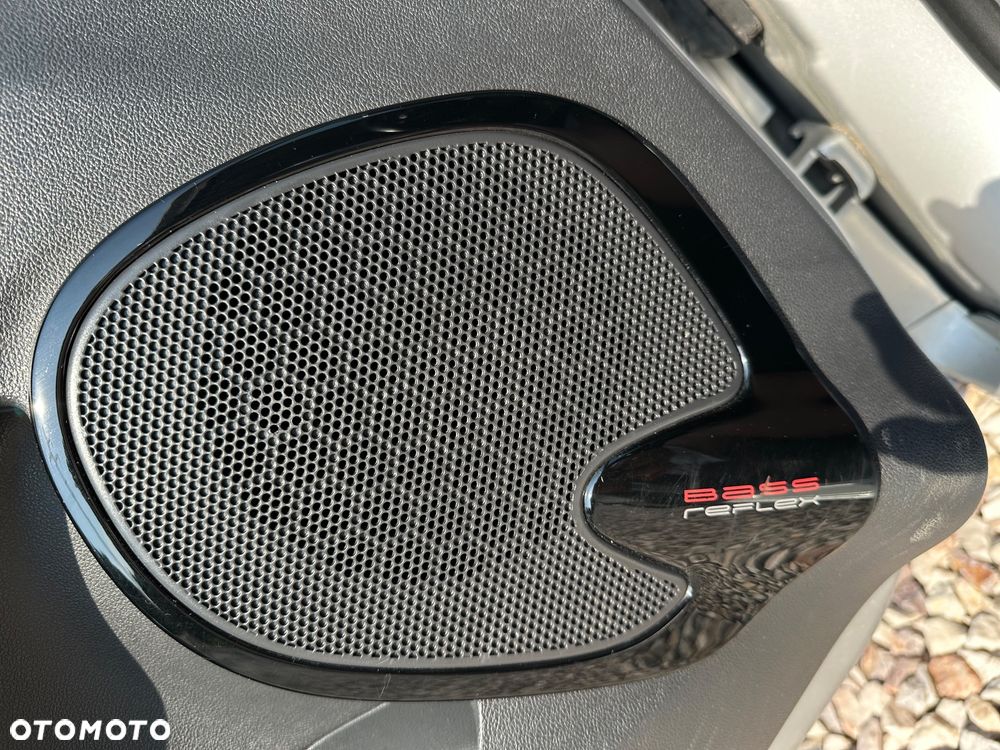 Renault Clio - 8