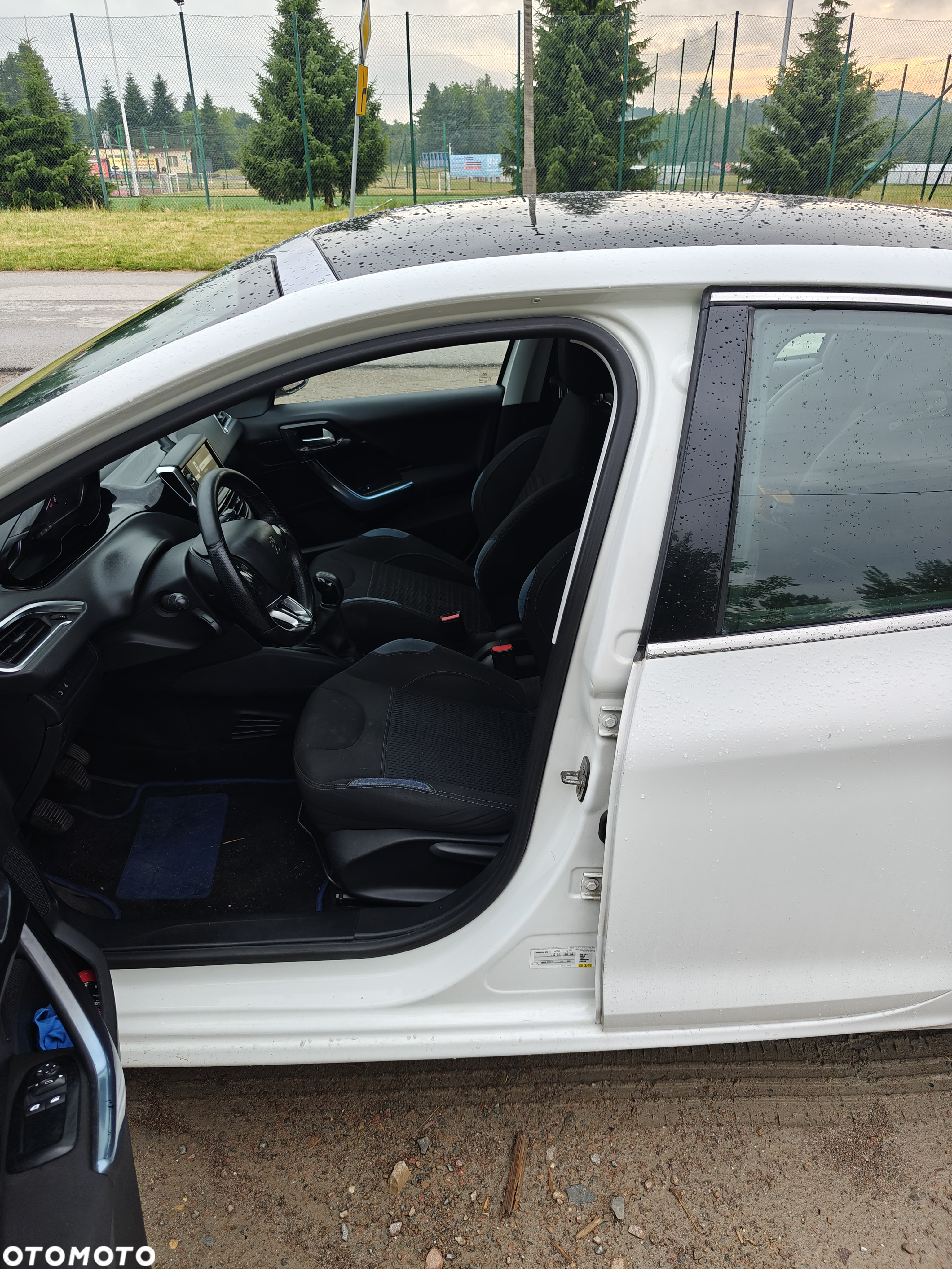 Peugeot 208 1.6 VTi Allure - 10