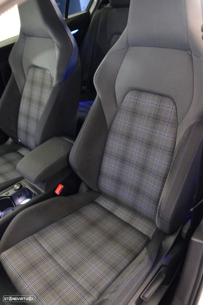 VW Golf 1.4 eHybrid OPF DSG GTE - 26
