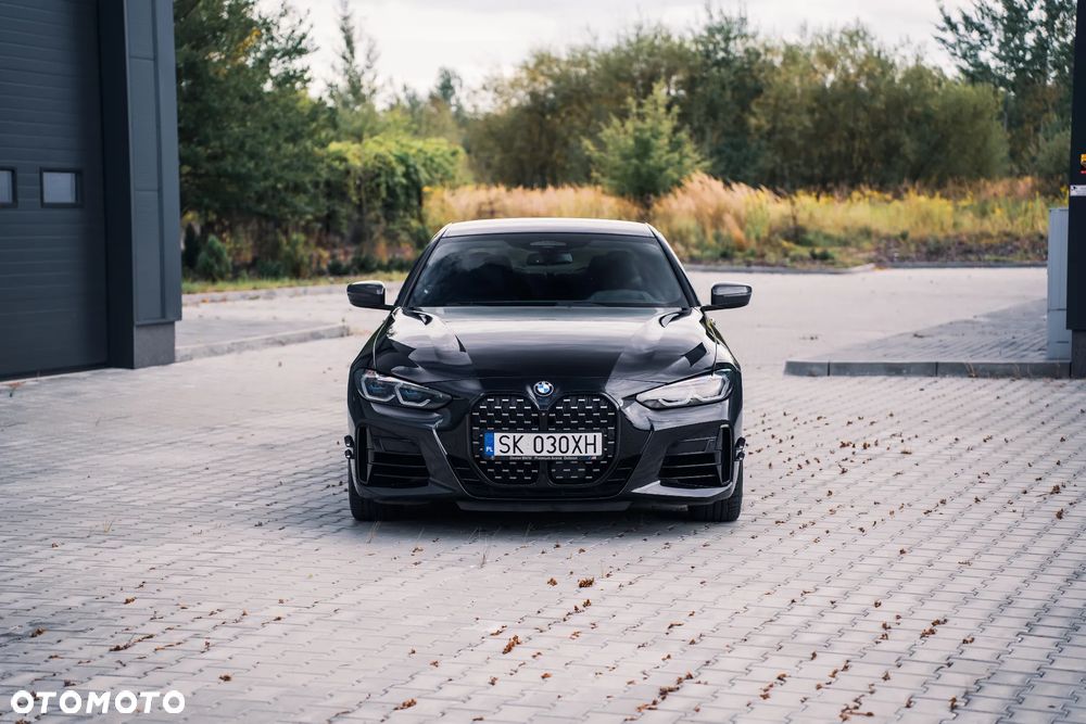 BMW Seria 4 M440i xDrive mHEV sport - 2