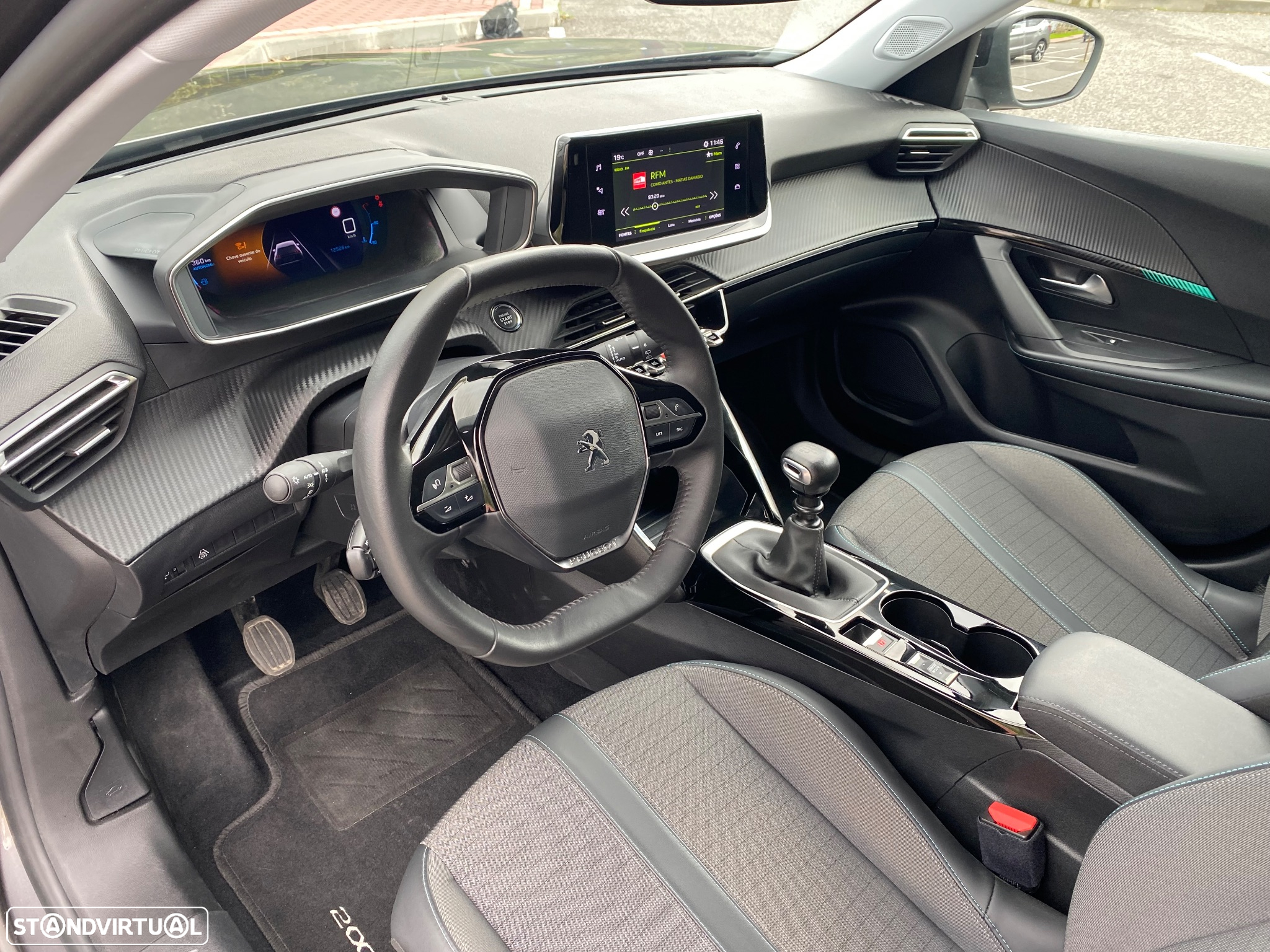 Peugeot 2008 1.2 PureTech Allure Pack - 10