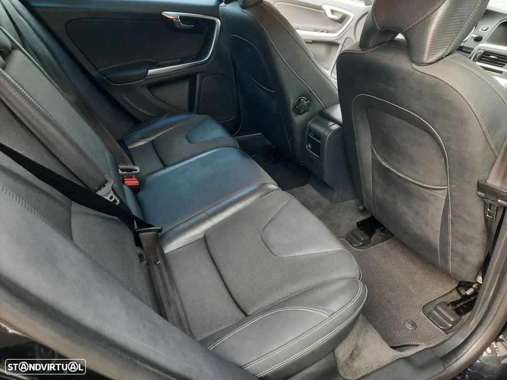 Volvo V60 1.6 D2 Drive R-Design Start/Stop - 46