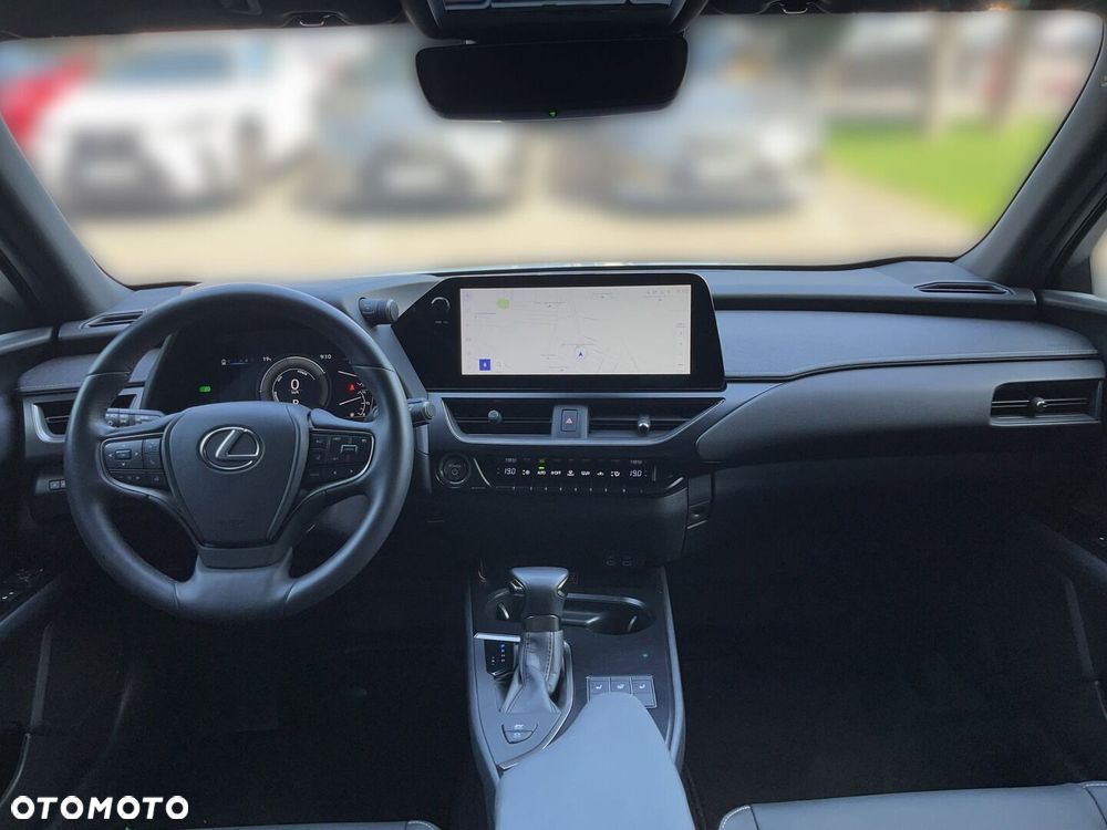 Lexus UX 250h GPF F Sport Design 2WD - 8