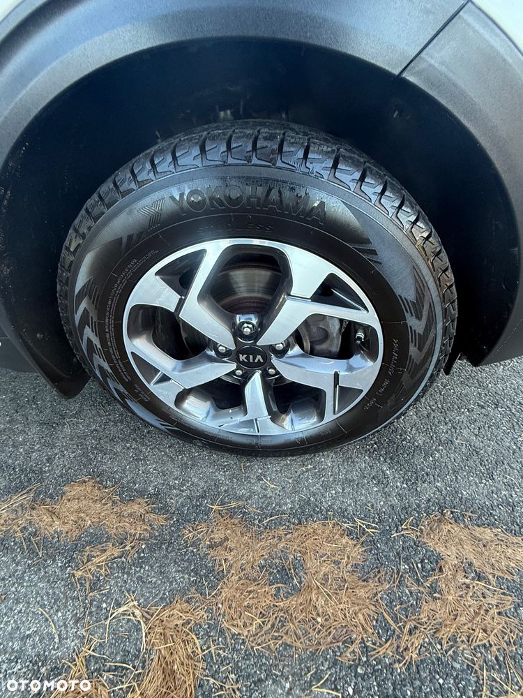 Kia Sportage 1.6 GDI L 2WD - 17